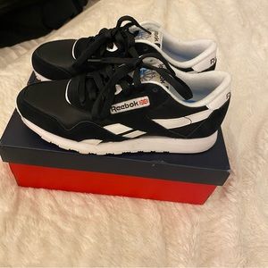 Reebok men’s sneakers, barely worn